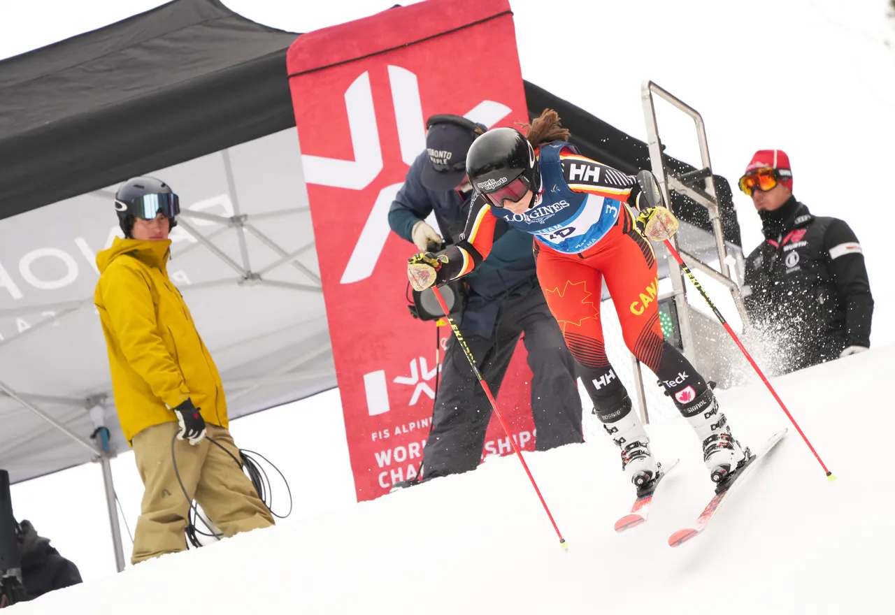 Mixed Teams Event | On Course