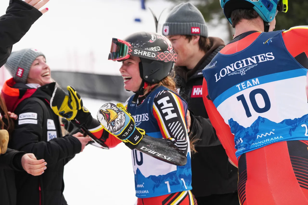 Mixed Teams Event | On Course