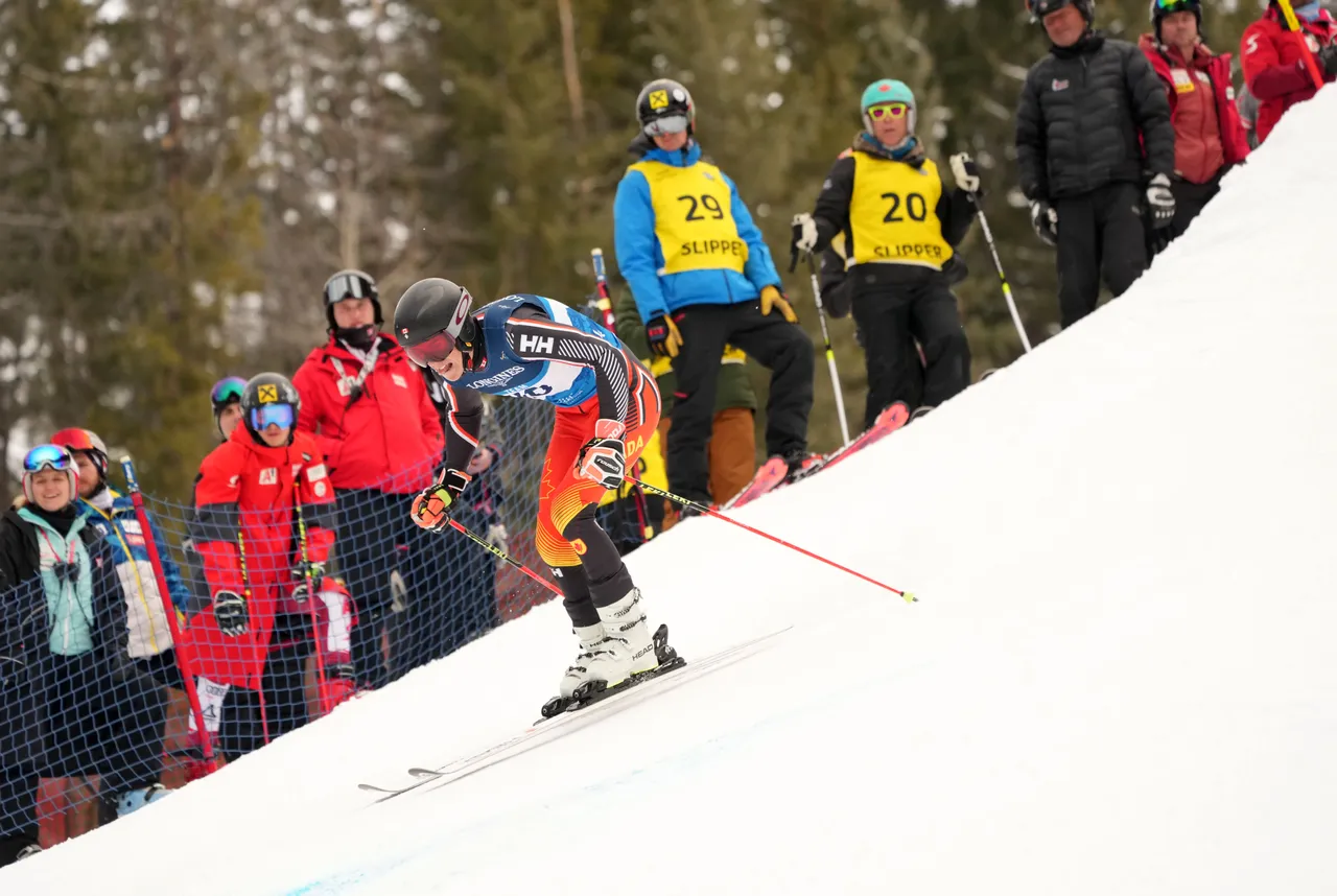 Mixed Teams Event | On Course