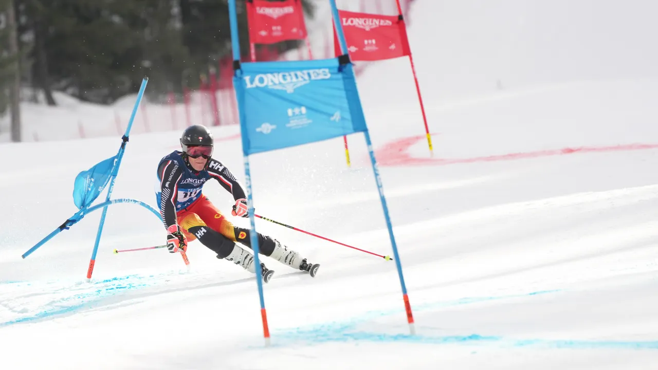 Mixed Teams Event | On Course