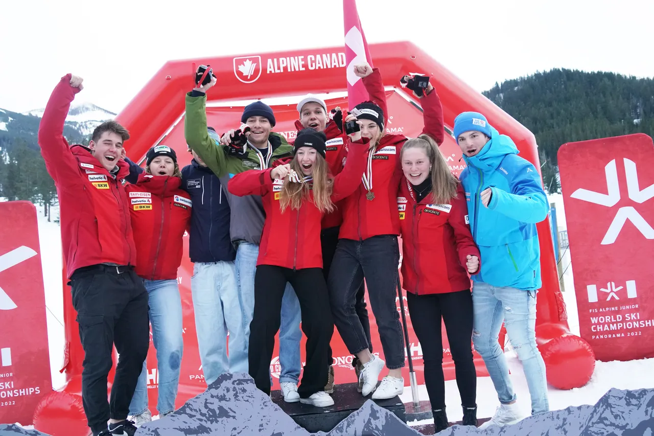 Mixed Teams Event | Medal Ceremony