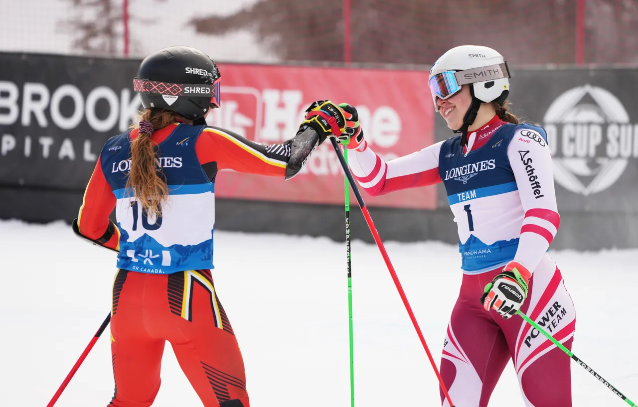 Mixed Teams Event | On Course