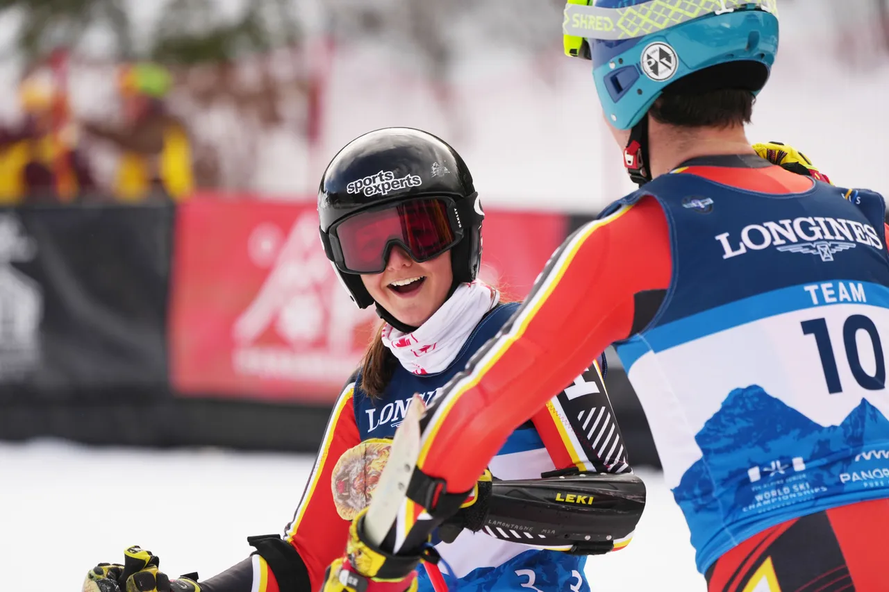 Mixed Teams Event | On Course