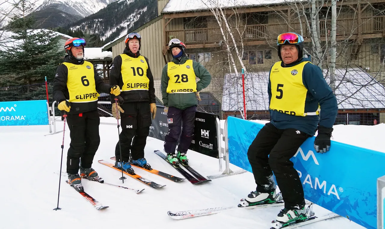 Women's SL | On Course