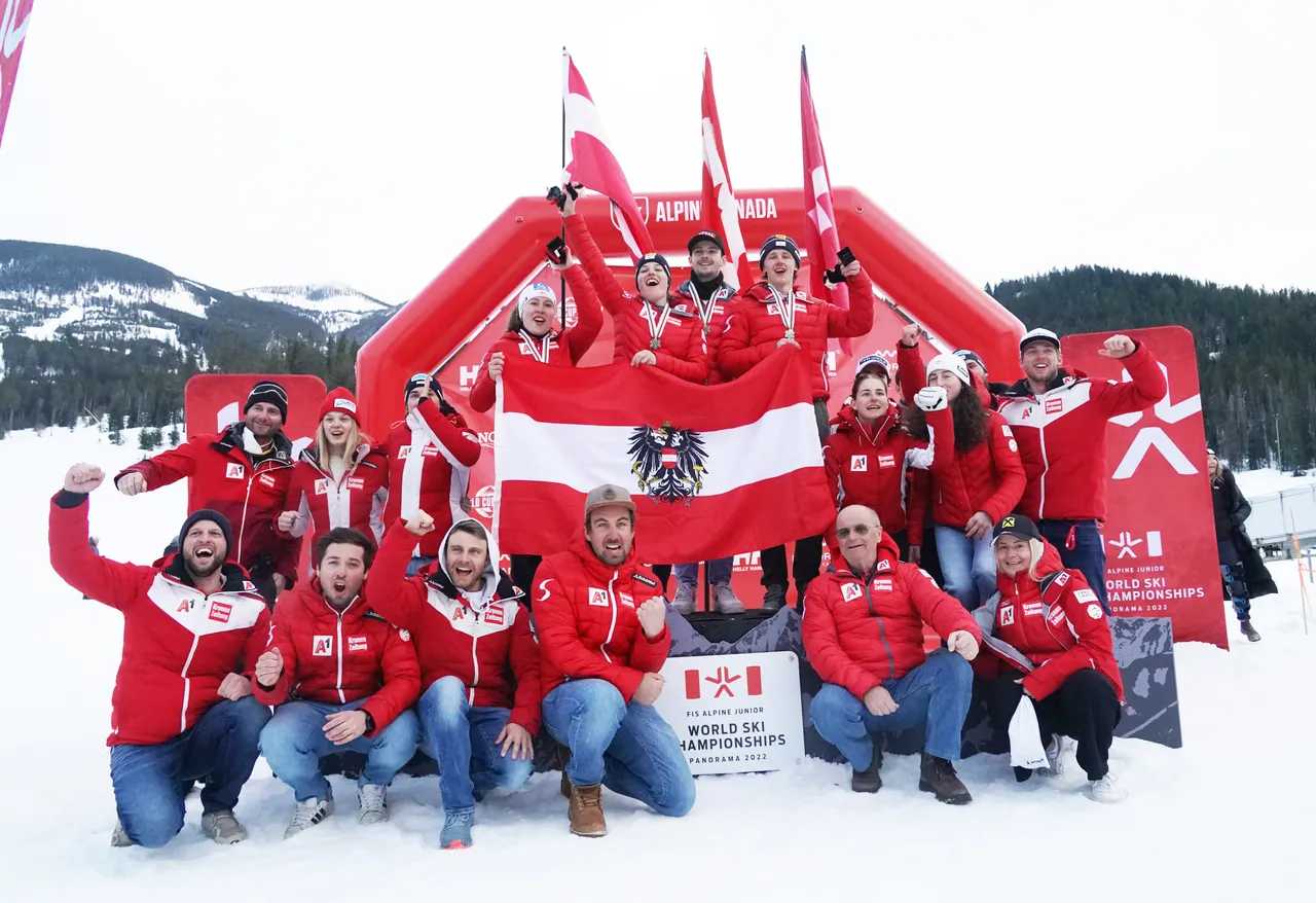 Mixed Teams Event | Medal Ceremony