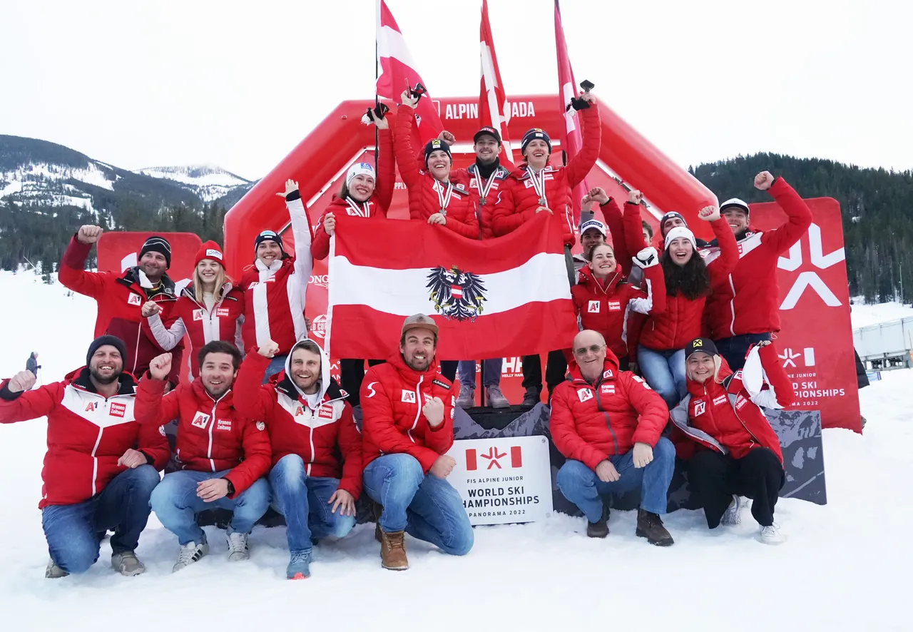 Mixed Teams Event | Medal Ceremony