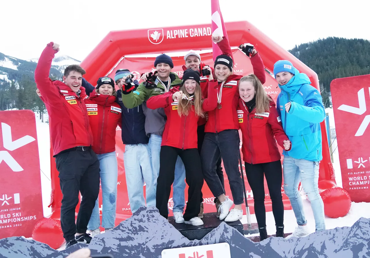 Mixed Teams Event | Medal Ceremony