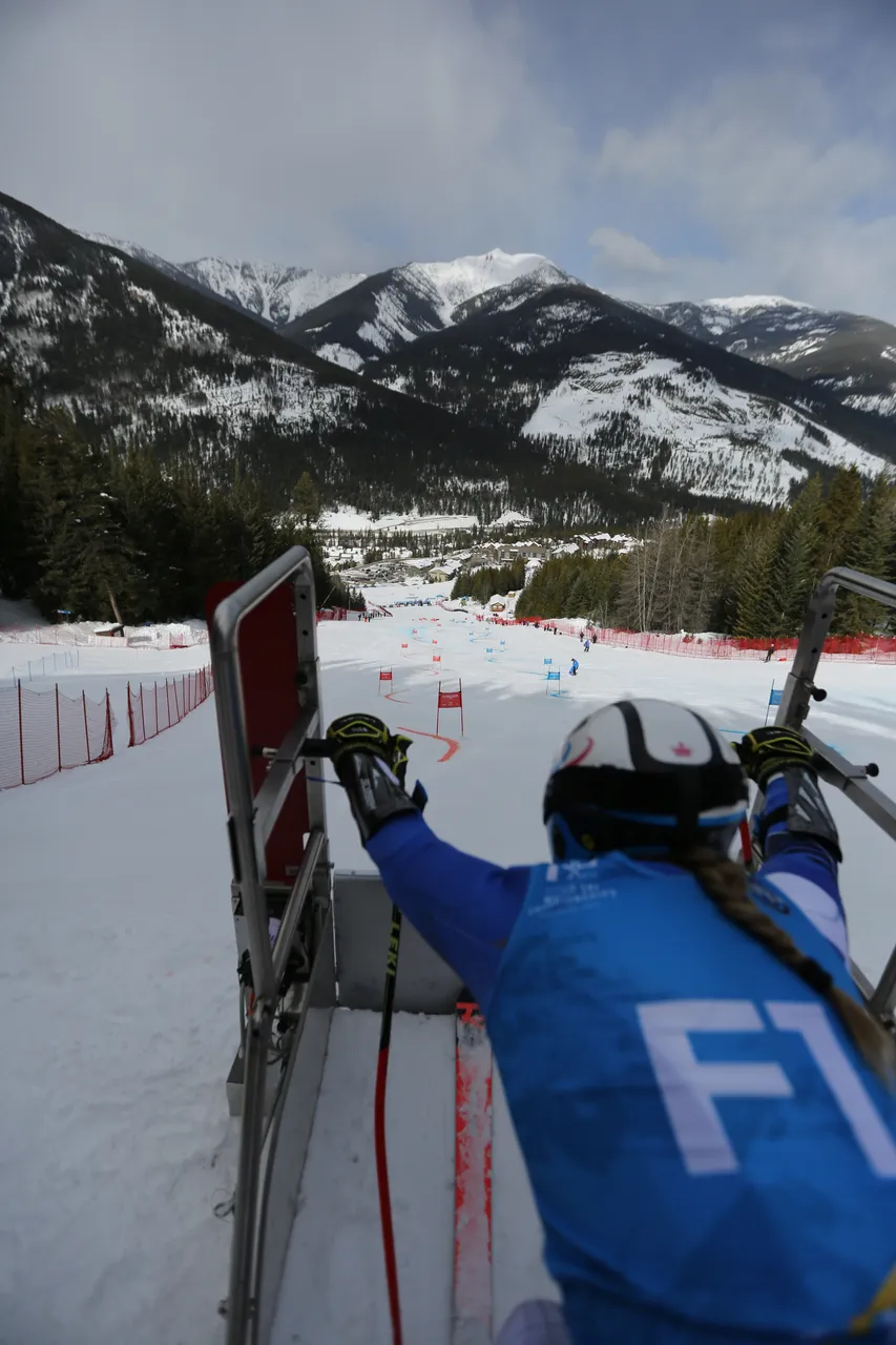 Mixed Teams Event | On Course