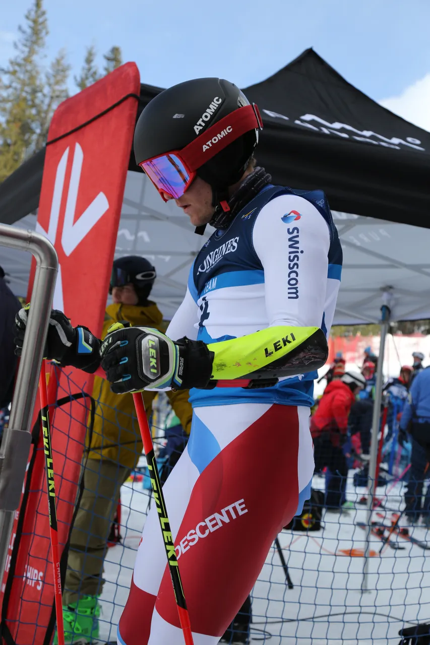 Mixed Teams Event | On Course