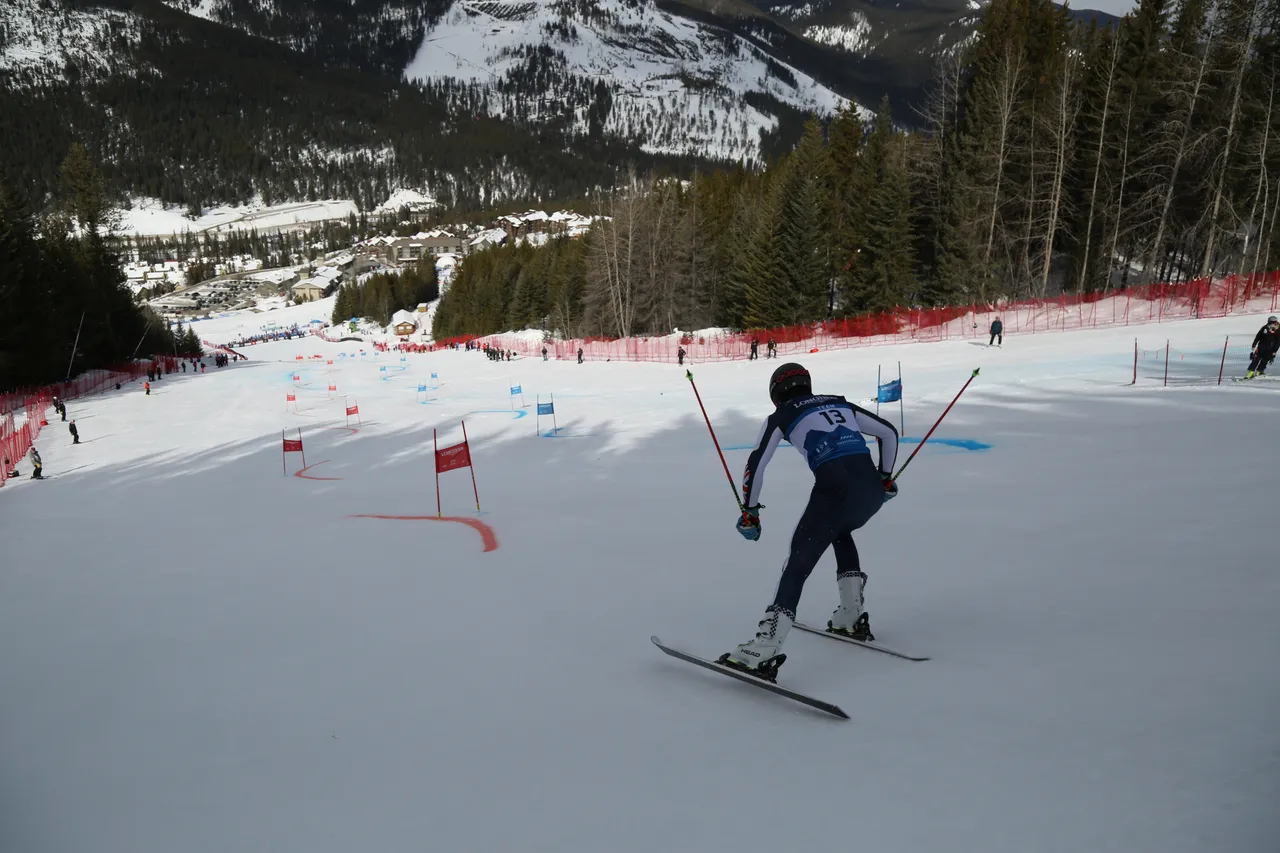 Mixed Teams Event | On Course