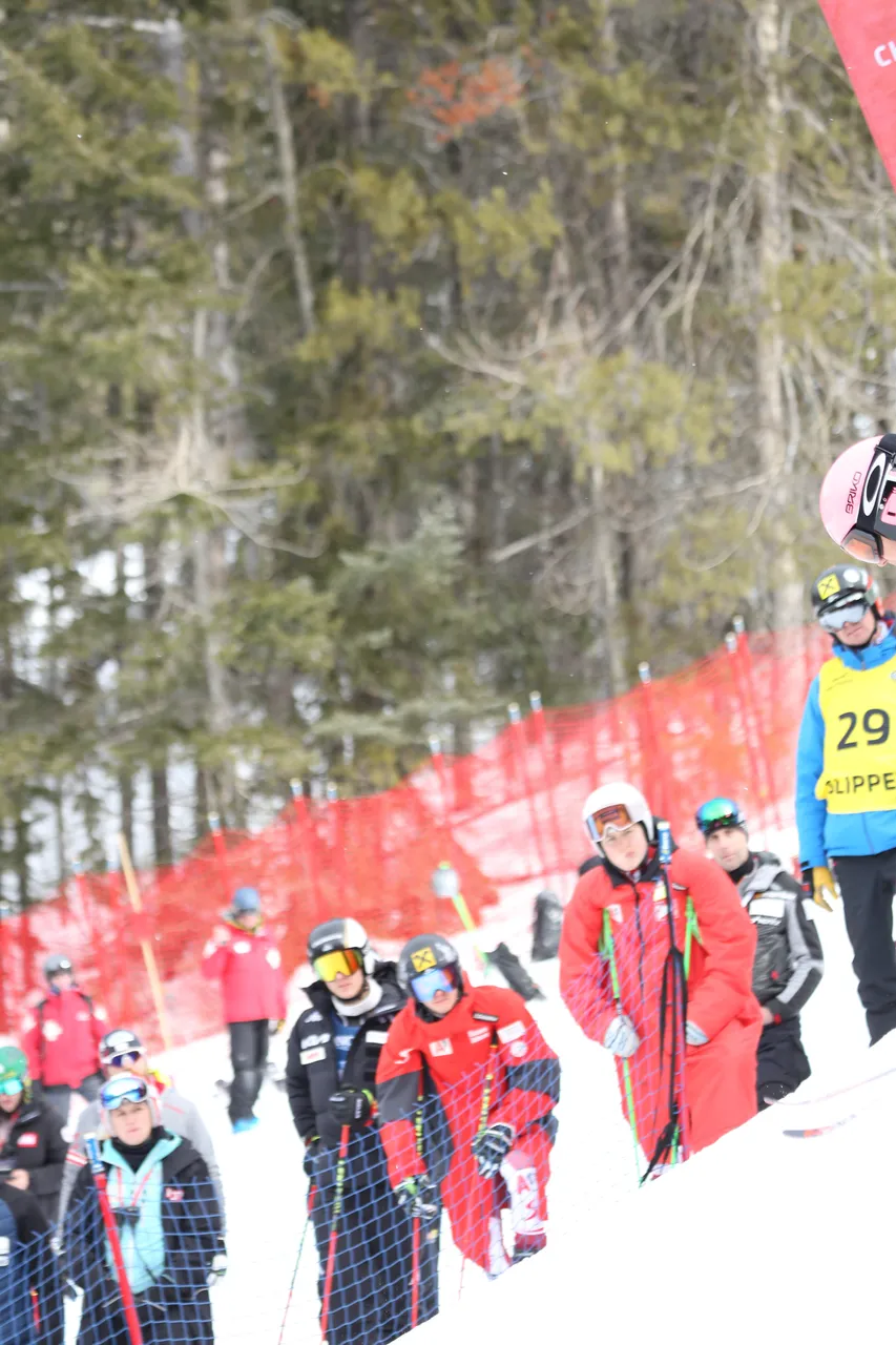 Mixed Teams Event | On Course