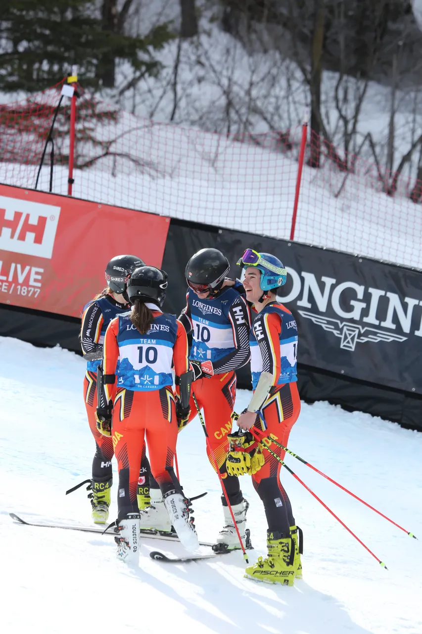 Mixed Teams Event | On Course