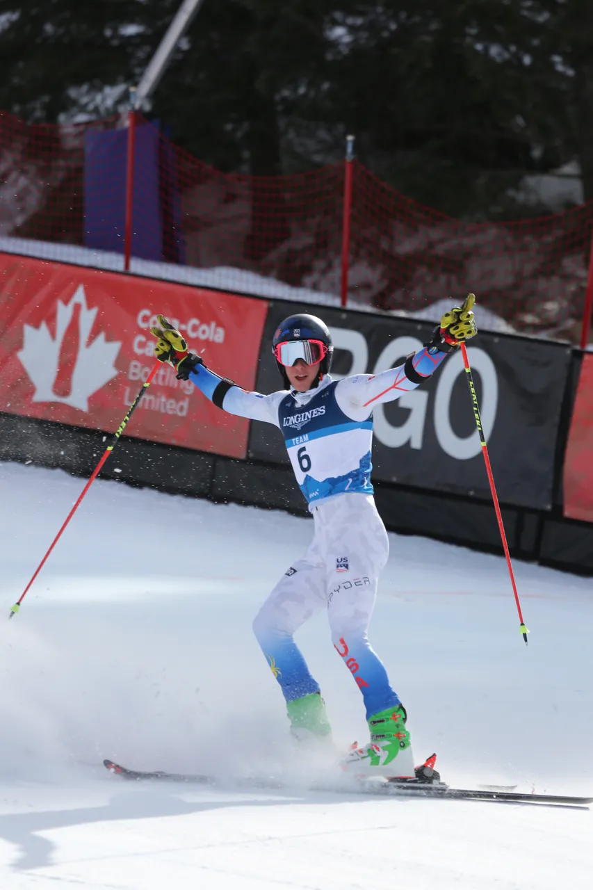 Mixed Teams Event | On Course