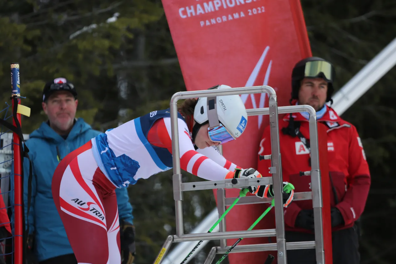 Mixed Teams Event | On Course