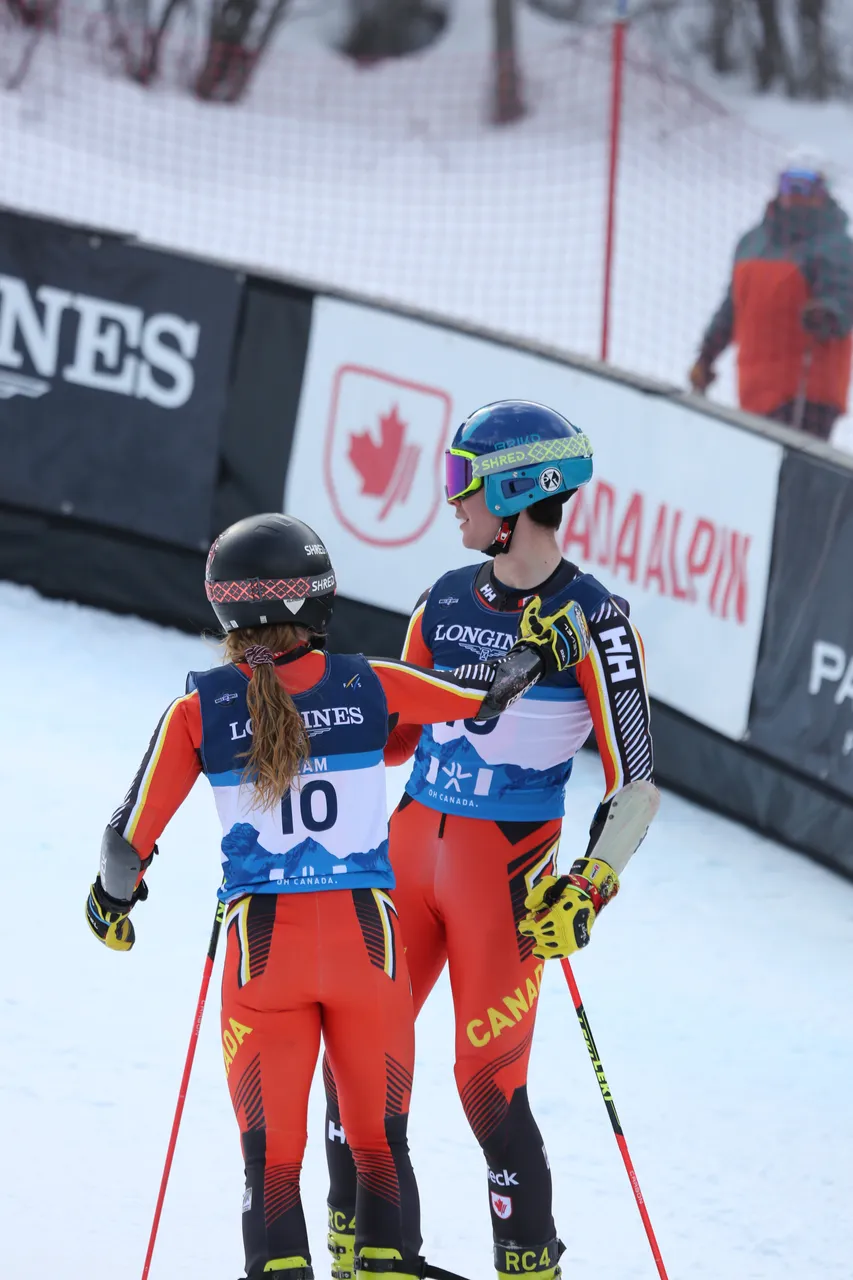 Mixed Teams Event | On Course
