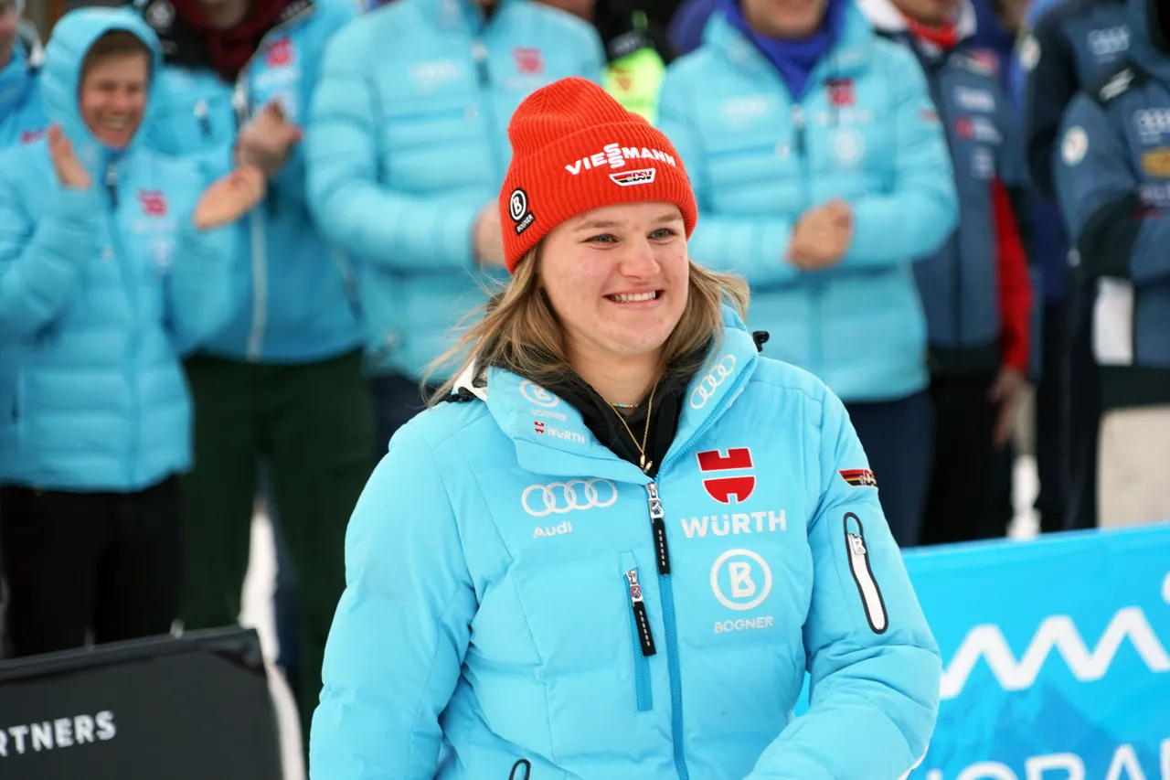 Women's SL | Medal Ceremony