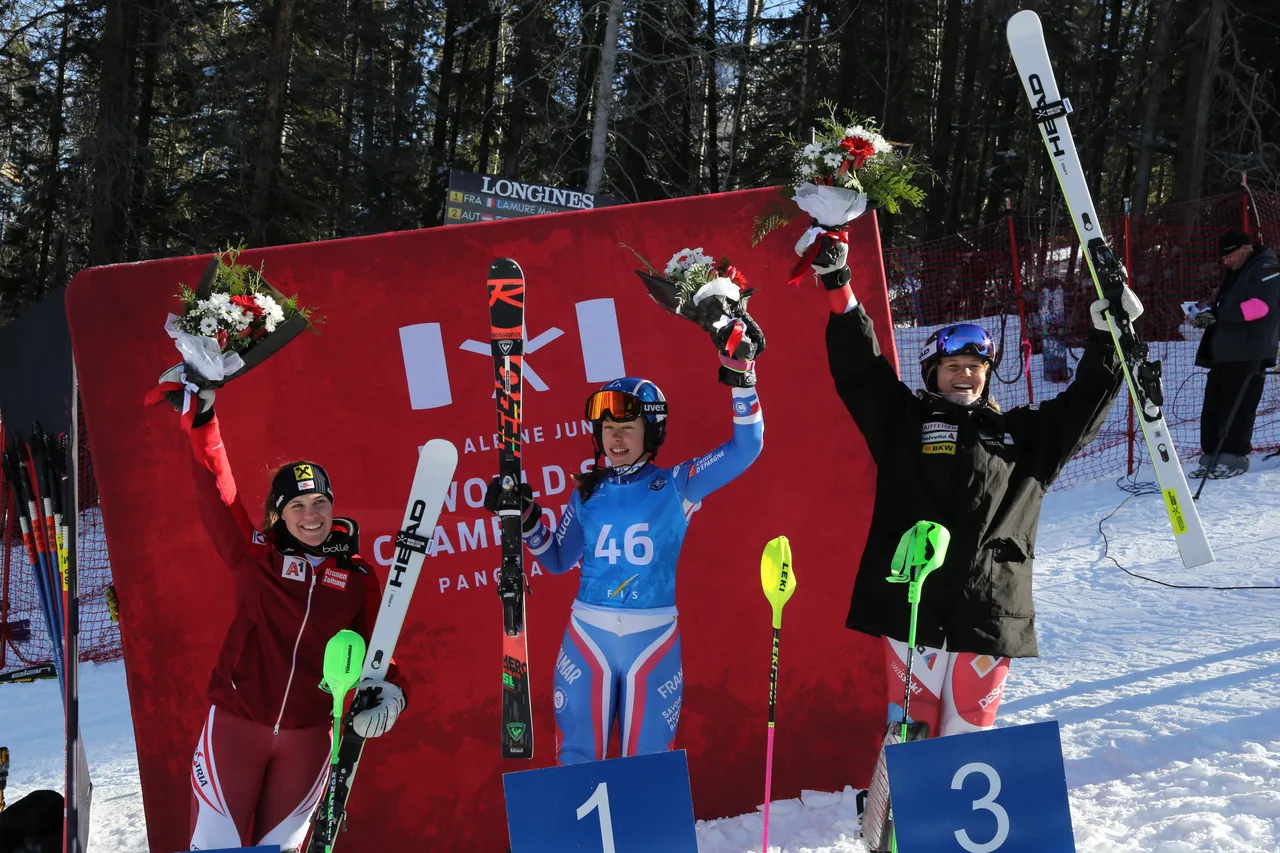 Women's AC-SL | Flower Ceremony
