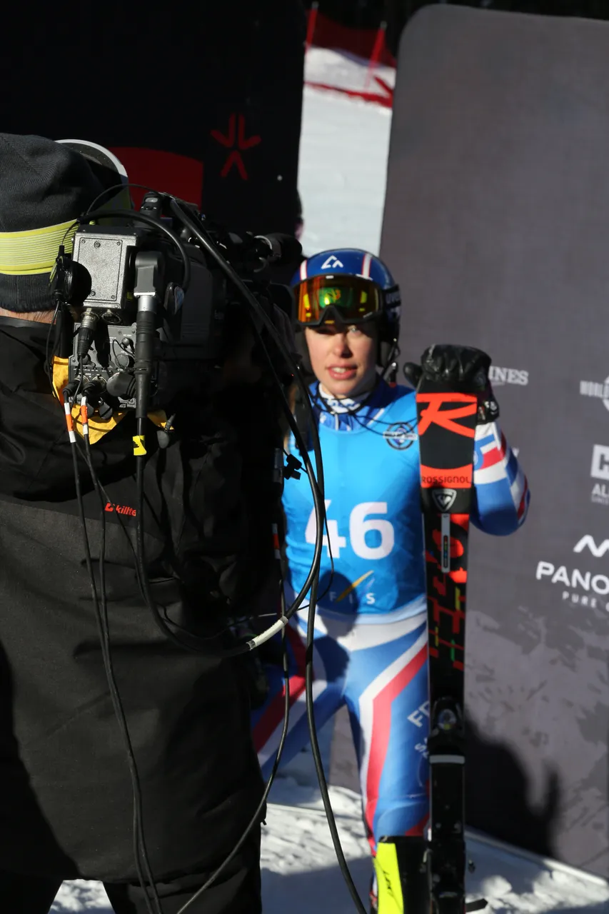 Women's AC-SL | Flower Ceremony