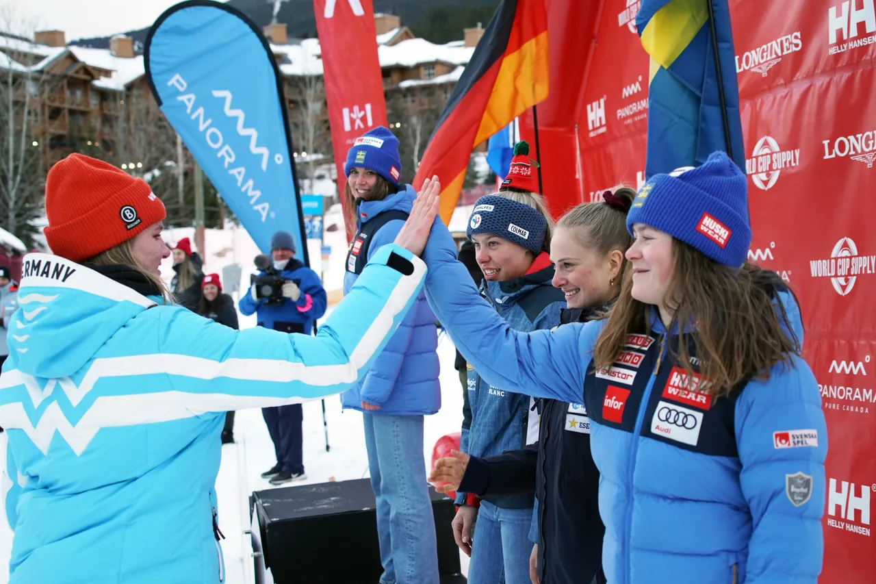 Women's SL | Medal Ceremony