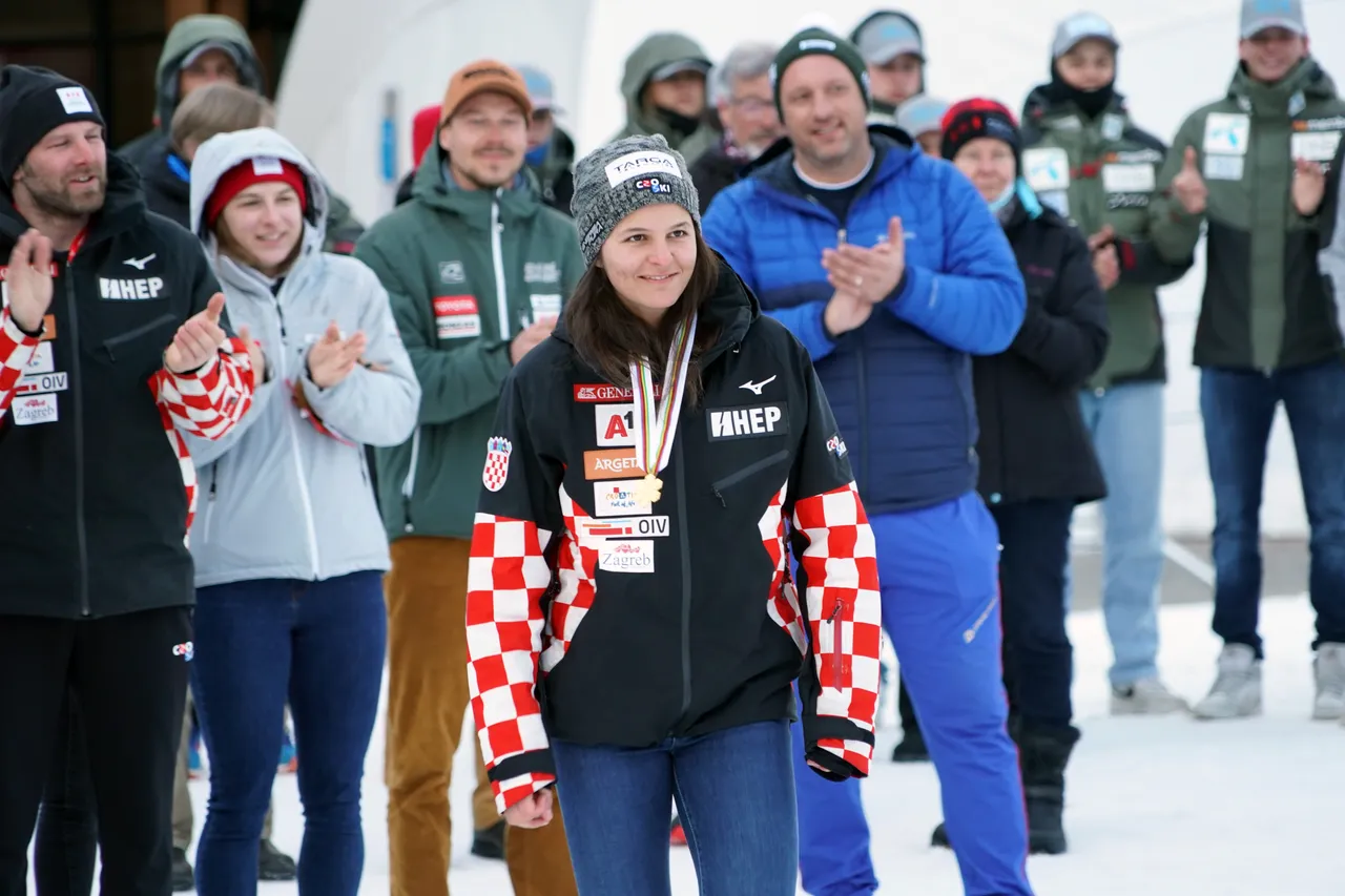 Women's SL | Medal Ceremony