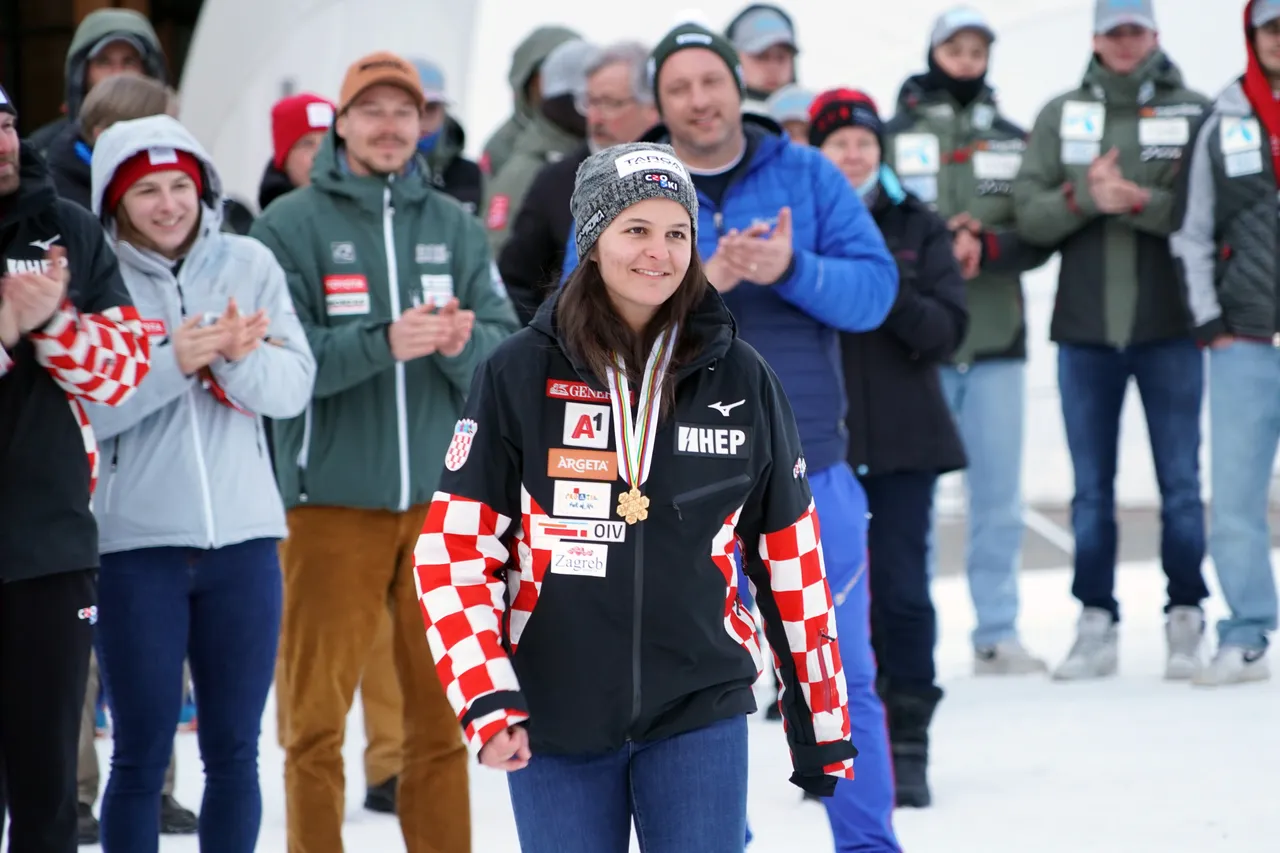 Women's SL | Medal Ceremony