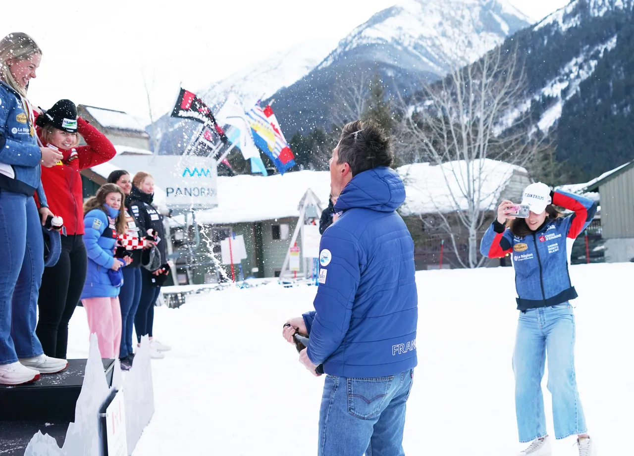 Women's AC-SL | Medal Ceremony